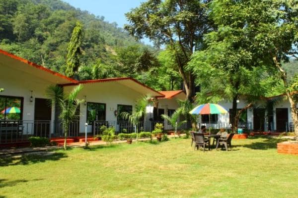 Riverside AC Cottage in Rishikesh