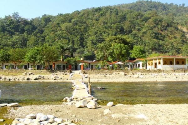 Riverside AC Cottage in Rishikesh