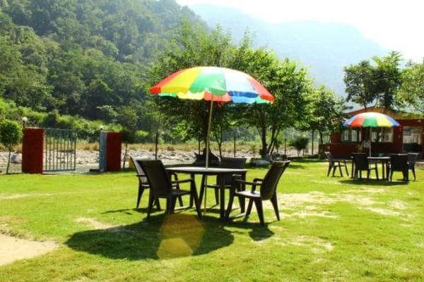 Riverside AC Cottage in Rishikesh