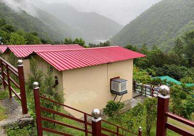 Cottage in Rishikesh Shivpuri