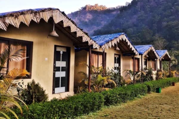 Riverside AC Cottage on Neelkanth Road Rishikesh