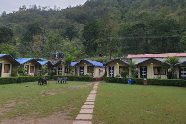 Riverside AC Cottage on Neelkanth Road Rishikesh