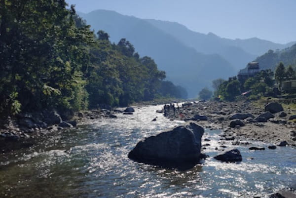 Riverside AC Cottage on Neelkanth Road Rishikesh