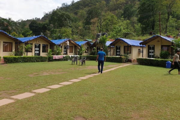 Riverside AC Cottage on Neelkanth Road Rishikesh