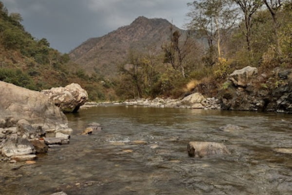 Riverside AC Cottage on Neelkanth Road Rishikesh