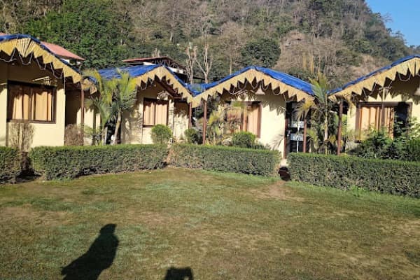 Riverside AC Cottage on Neelkanth Road Rishikesh