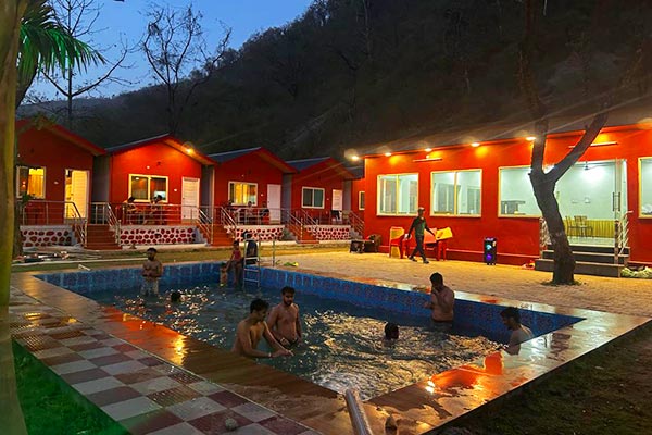 Riverside AC Cottage in Ghattu Ghat with Swimming Pool