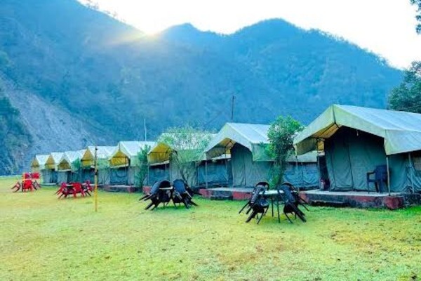 Peacefull Riverside Jungle Camping On The Outskirts Of Rishikesh